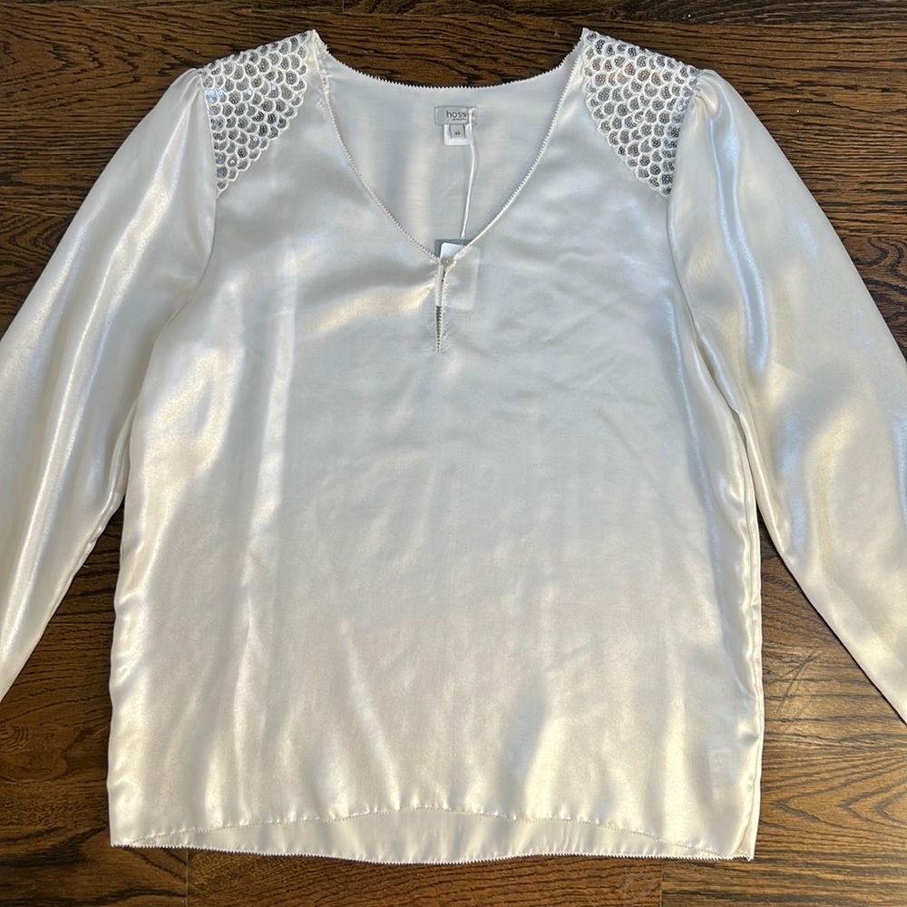 Hoss V Neck Blouse Size 40 ( 10) NWT